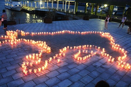 candle4.jpg